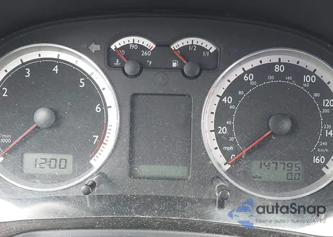 2005 Volkswagen Jetta Gls 2.0L z USA, uszkodzony, nr VIN WVWSL61J25W063079